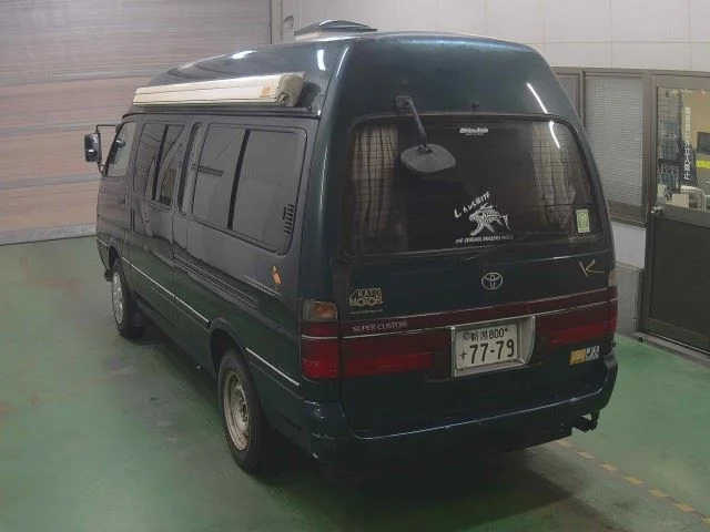 Toyota HiAce Van  с аукциона в Японии