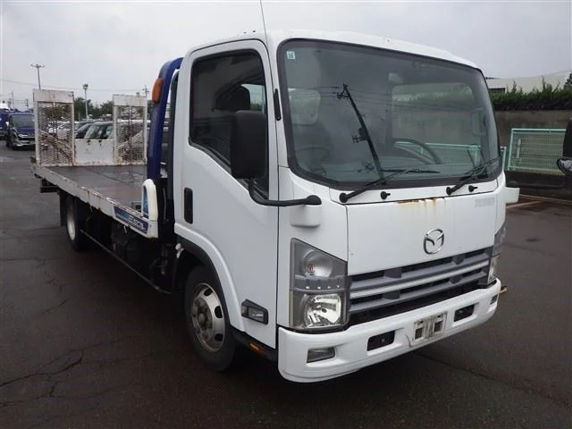 Mazda Titan 2013