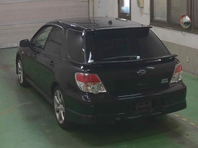 Subaru IMPREZA WRX  с аукциона в Японии