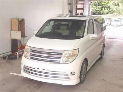 Статистика аукционов Nissan Elgrand