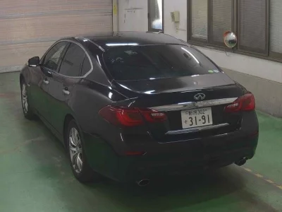 Nissan Fuga