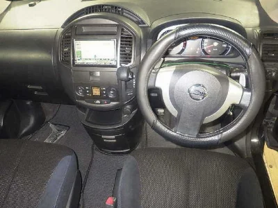 Nissan Lafesta