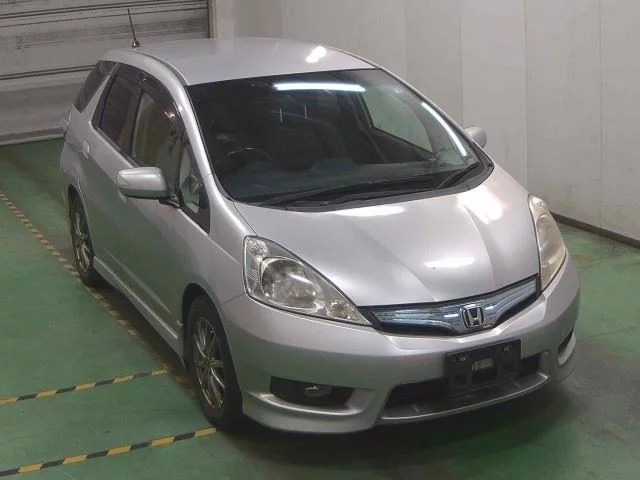 Honda Fit Shuttle 2011