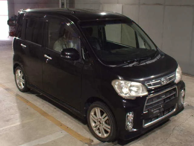 Daihatsu Tanto Exe 2012