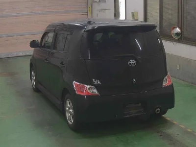 Toyota bB