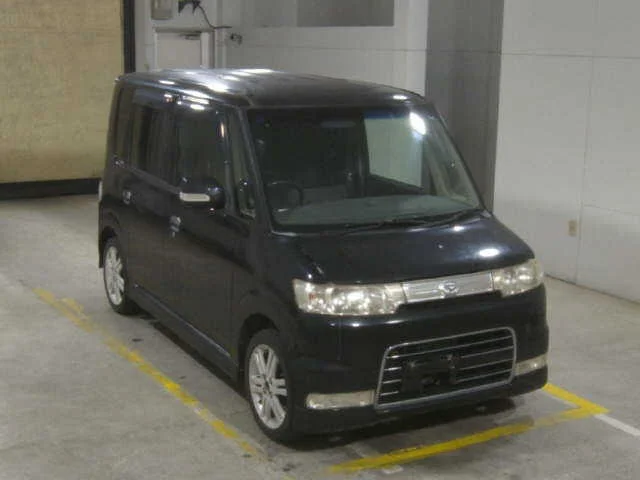 Daihatsu Tanto 2007