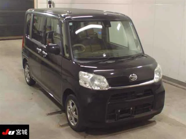 Daihatsu Tanto 2016