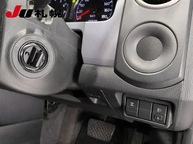 Mazda Verisa  с аукциона в Японии