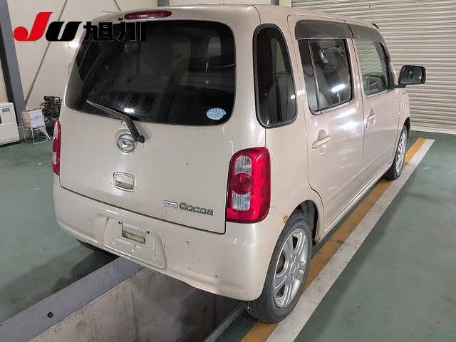 Daihatsu Mira Cocoa  с аукциона в Японии