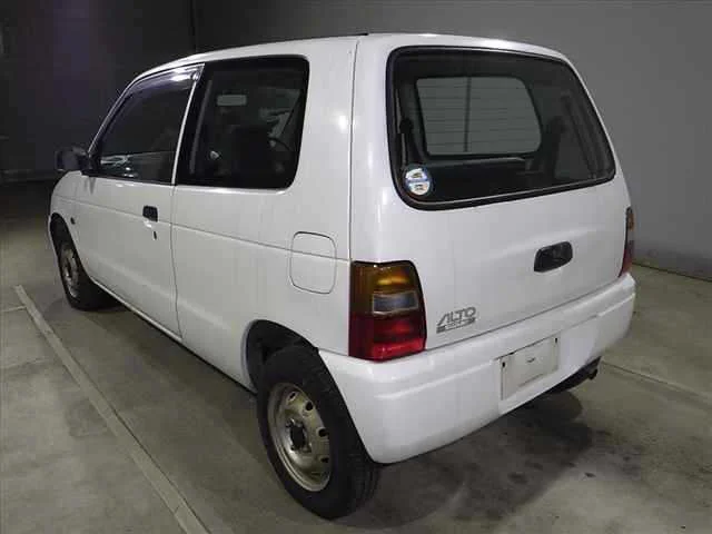 Suzuki Alto  с аукциона в Японии