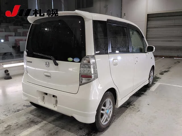 Honda Life 2012