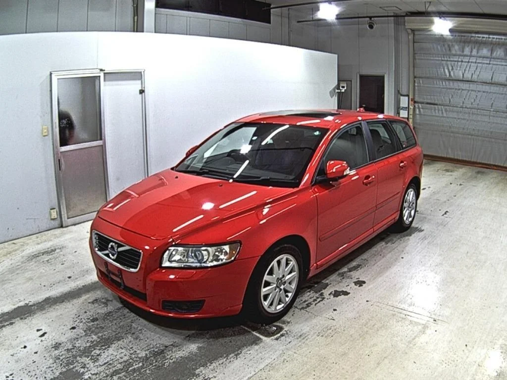 Volvo V50  с аукциона в Японии