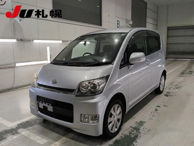 Daihatsu Move 2006