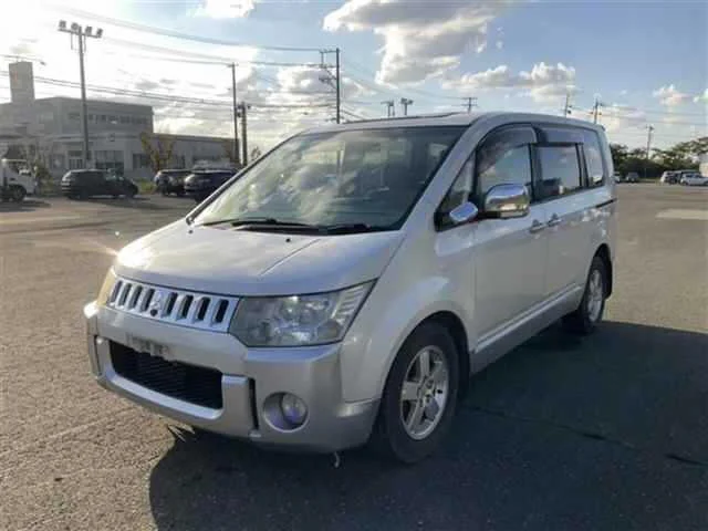 Mitsubishi Delica D:5 2007