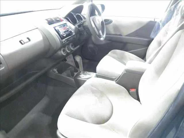 Honda Fit  с аукциона в Японии