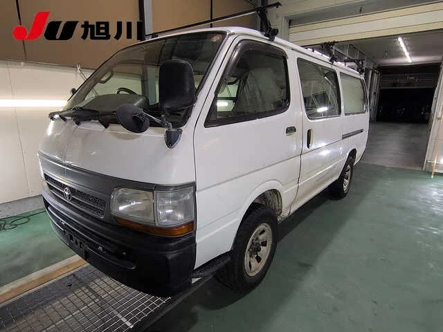 Toyota HiAce Van 2002