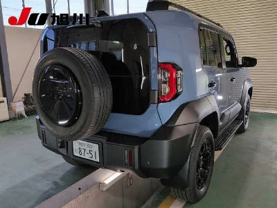 TOYOTA LAND CRUISER FJ