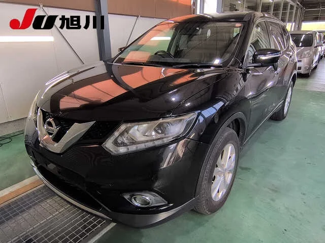 Nissan X-Trail 2015