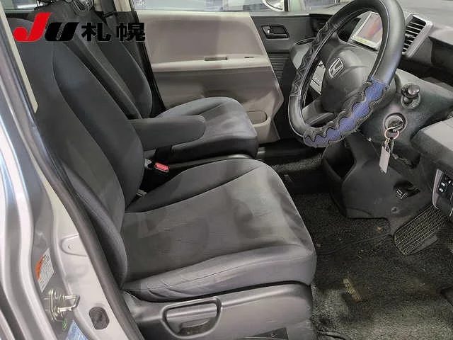 Honda Freed  с аукциона в Японии