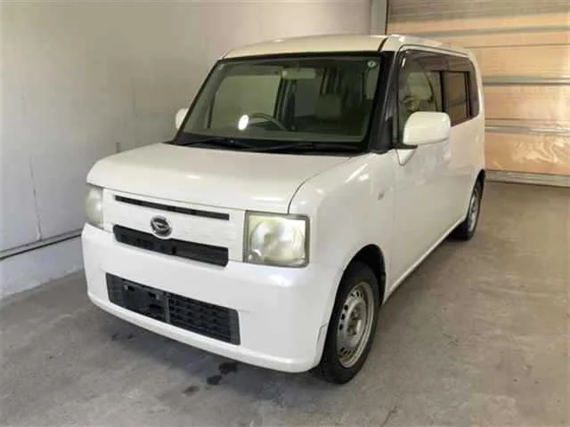 Daihatsu Move Conte 2013