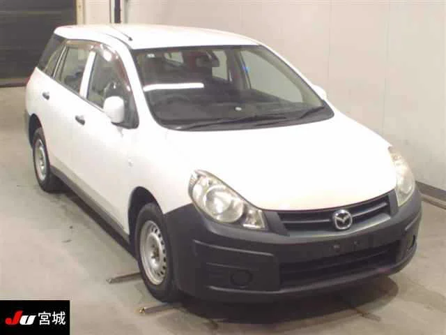 Mazda Familia 2014
