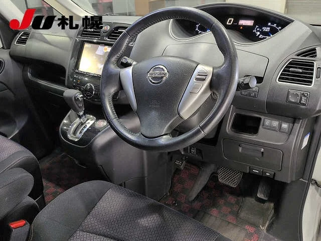 Nissan Serena  с аукциона в Японии