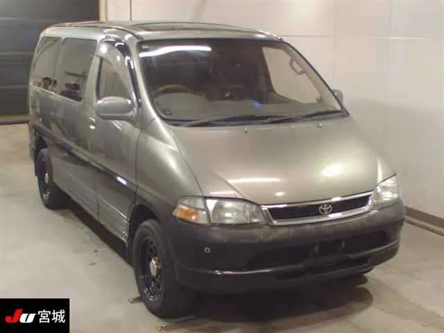Toyota Granvia 1996