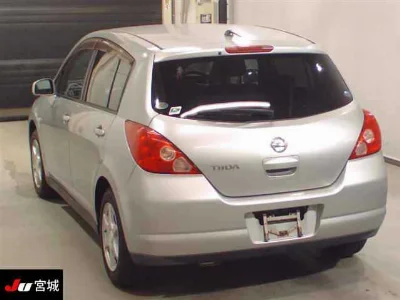 Nissan Tiida