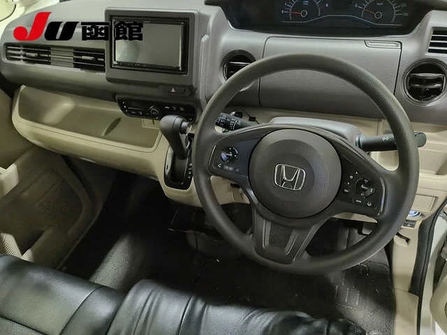 Honda N-Box  с аукциона в Японии