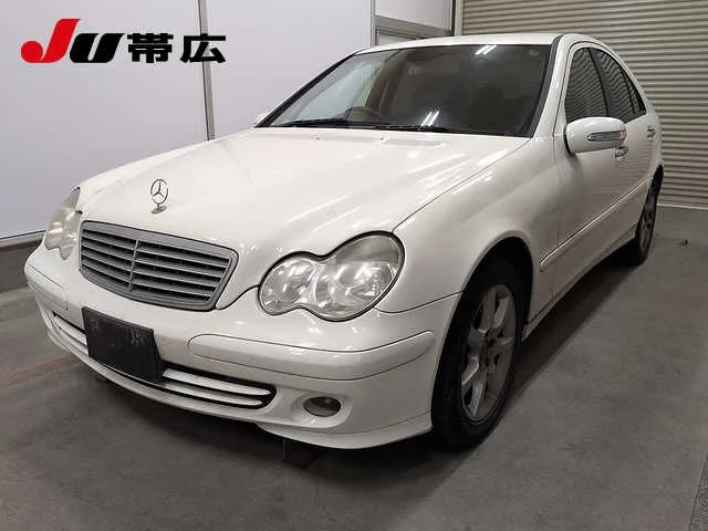 Mercedes-Benz C-Class 2004