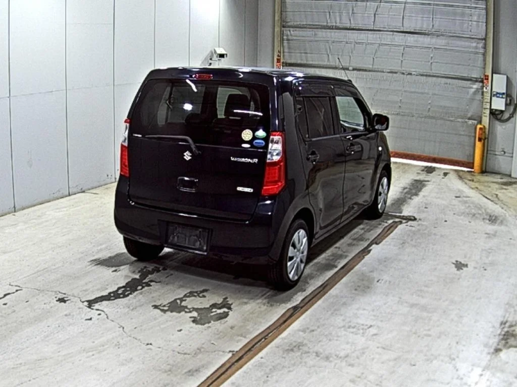 Suzuki Wagon R  с аукциона в Японии
