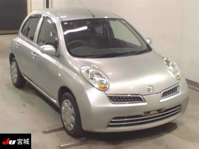 Nissan March 2010