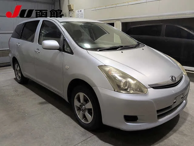Toyota Wish  с аукциона в Японии
