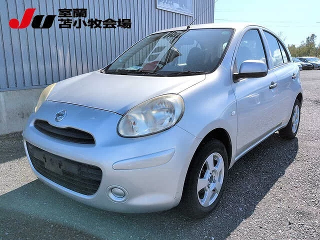 Nissan March 2011