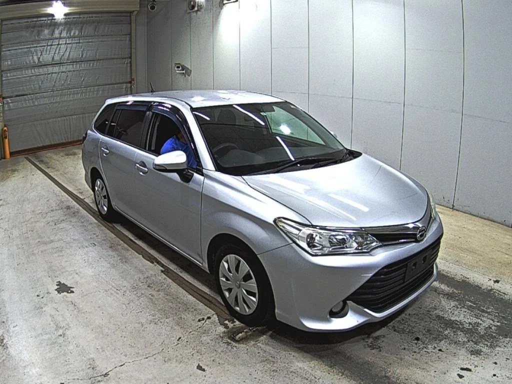 Toyota Corolla Fielder 2017