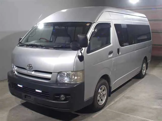 Toyota HiAce Van 2005