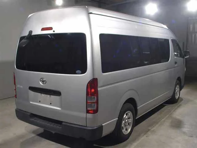 Toyota HiAce Van  с аукциона в Японии