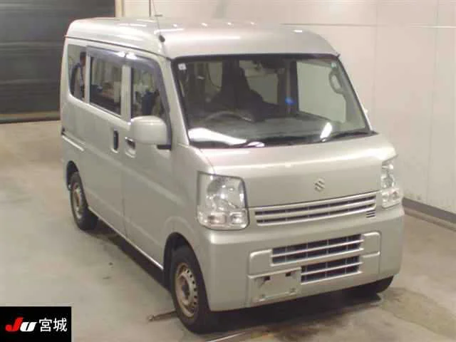 Suzuki Every 2018