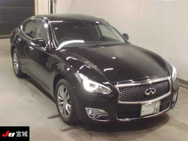 Nissan Fuga 2016