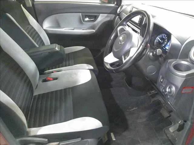 Daihatsu Cast Activa  с аукциона в Японии