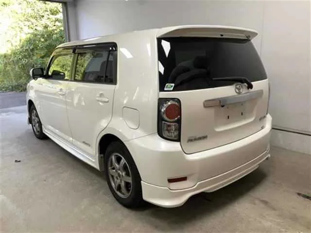 Toyota Corolla Rumion  с аукциона в Японии