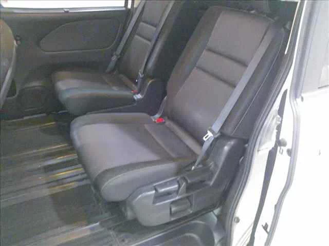 Nissan Serena  с аукциона в Японии