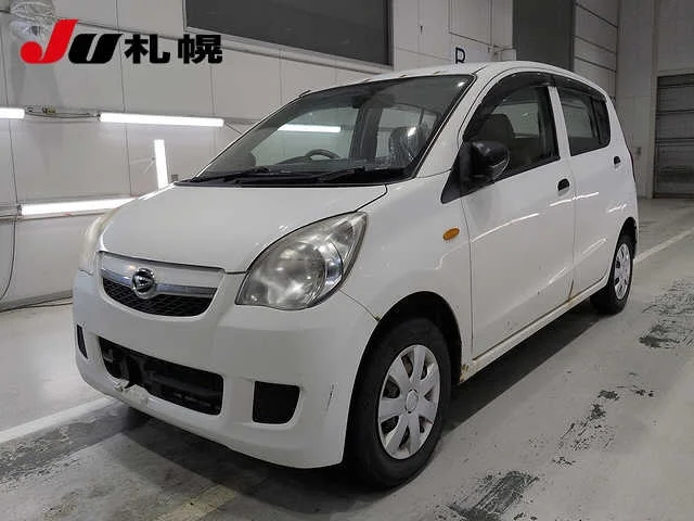 Daihatsu Mira 2012