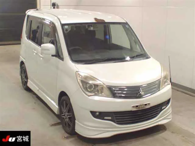 Mitsubishi Delica D:2 2012