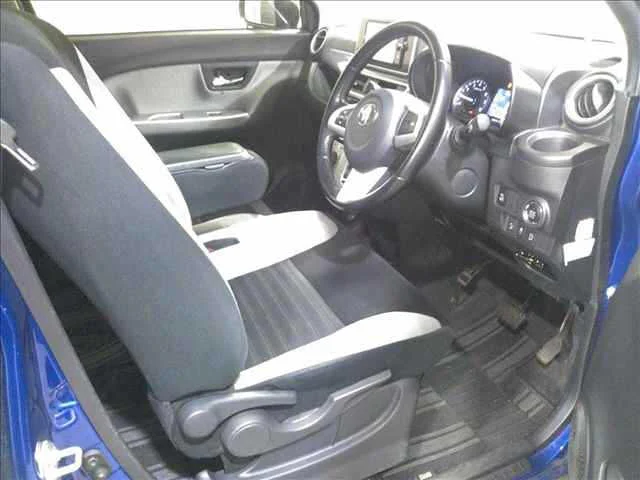 Toyota Pixis Joy  с аукциона в Японии