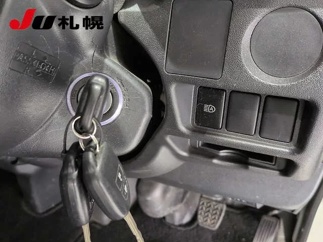 Toyota HiAce Van  с аукциона в Японии