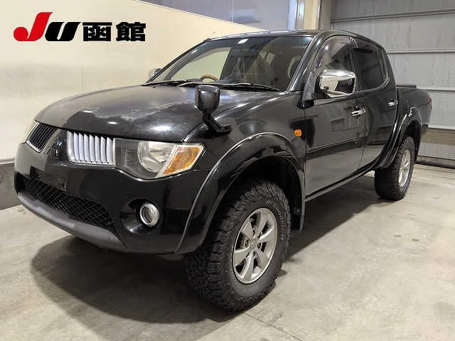 Mitsubishi Triton  с аукциона в Японии