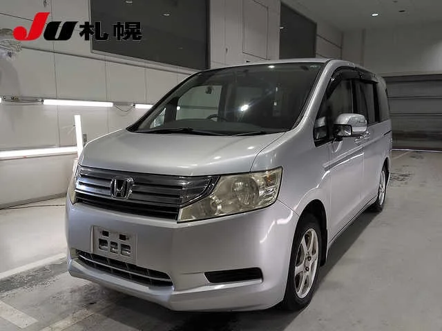 Honda Stepwgn 2011