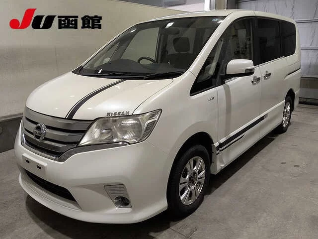Nissan Serena  с аукциона в Японии