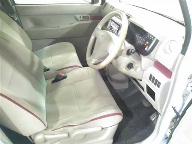 Daihatsu Move Conte  с аукциона в Японии
